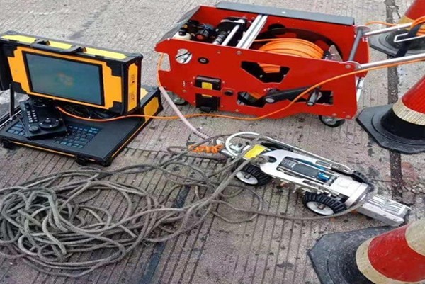 忻城CCTV管道检测机器人